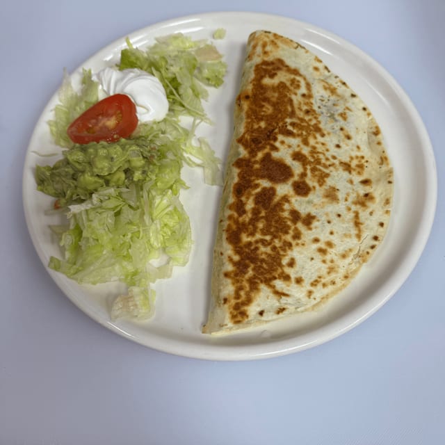 Hongos / Mushrooms Quesadilla.